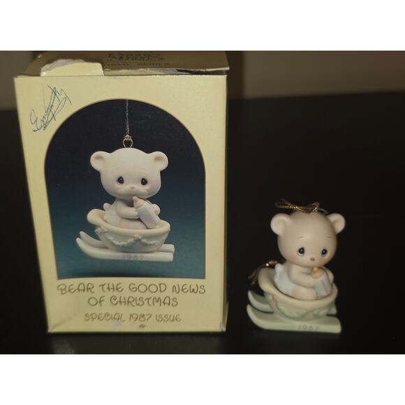 Precious Memories Other - Precious Moments Bear The Good News Of Christmas 1987 Ornament Enesco 104515